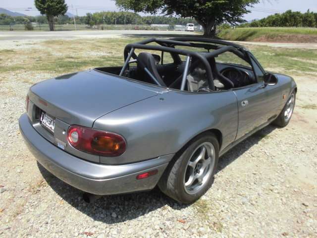 【中古】MAZDAロードスター純正シルバーハードトップ ロードスター（マツダ）シルバー・トップ（2019年12月）｜カタログから
