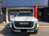 ランドクルーザー300 3.3 GRスポーツ ディーゼル 4WD JBL/サンルーフ/GR専用赤黒革シ...