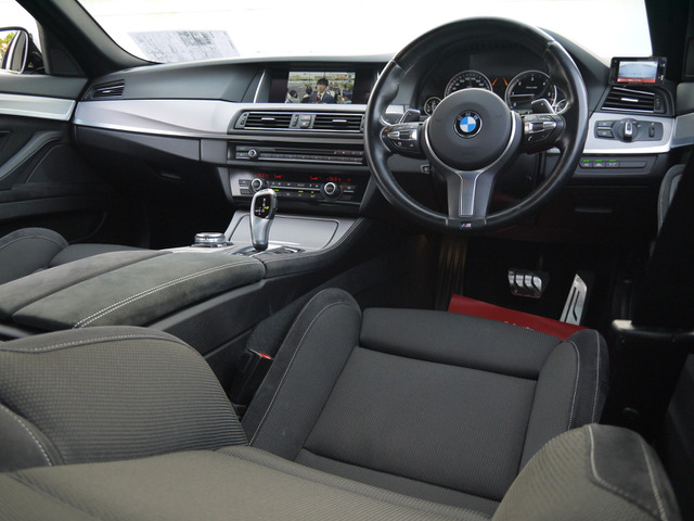 中古車 BMW 5シリーズセダン 523d Mスポーツ ナビ☆バックカメラ の中古車詳細 (79,100km, ホワイト, 宮崎県, 183万円) |  中古車情報・中古車検索なら【車選びドットコム（車選び.com）】