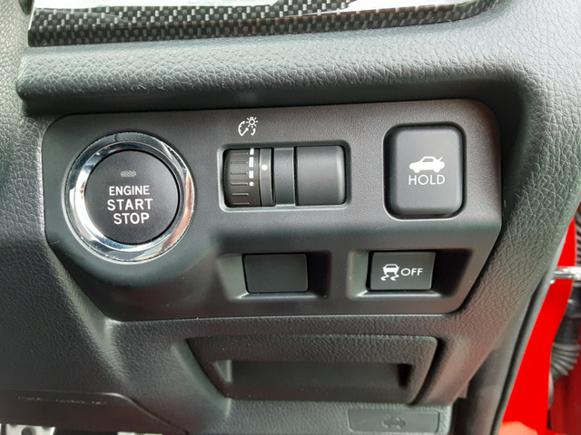 carrozzeria スバル WRX STI 純正ナビ　AVIC-RZ09 PIONEER / carrozzeria AVIC-RZ09 のパーツレビュー