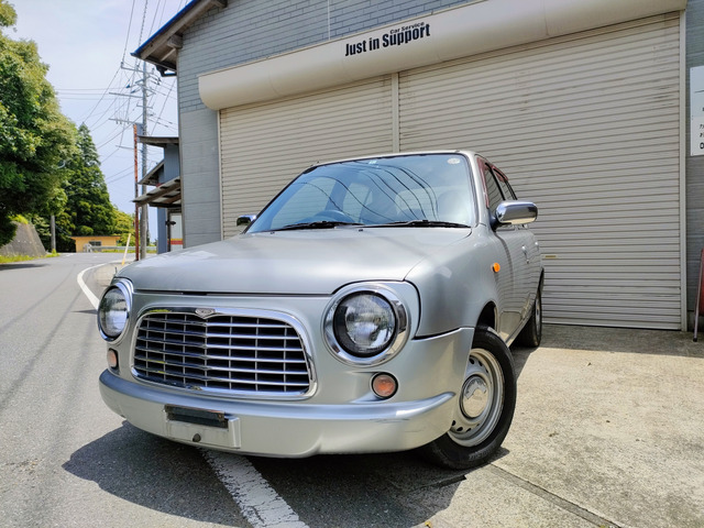 中古車 日産 マーチ 1.3 ルンバ ☆希少車☆ の中古車詳細 (83,900km