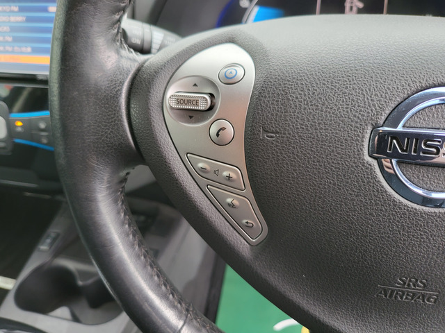 日産 リーフ X シートヒーター スマートキー の中古車詳細 (25,900km 