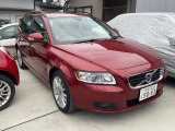 V50  人気のv50 タイヤ交換したて