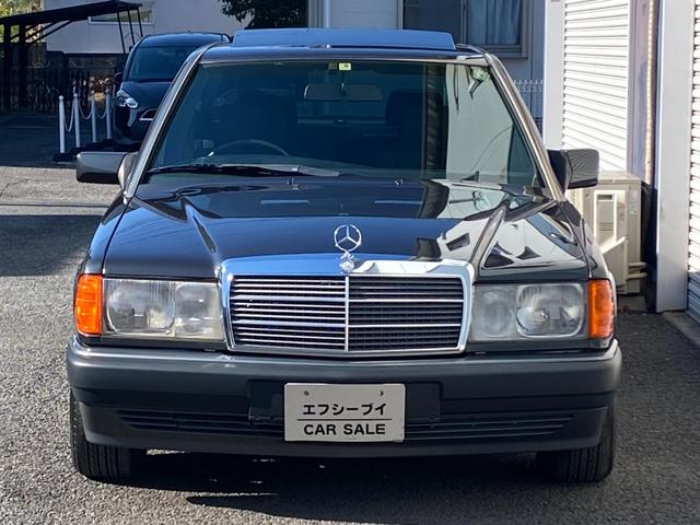 中古車 メルセデス・ベンツ 190E 190E 2.6 スライディングルーフ 右