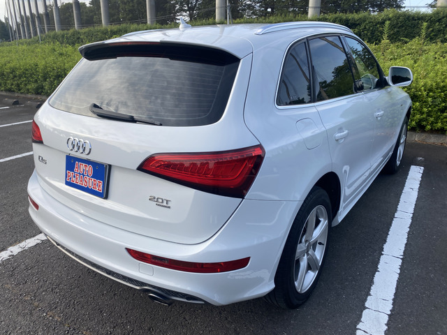 中古車 アウディ Q5 2.0 TFSI クワトロ Sラインパッケージ 4WD 純正