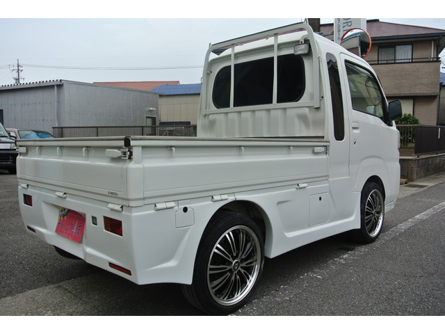 ダイハツ ハイゼットトラック ジャンボ 前期の一部リフレッシュ済み