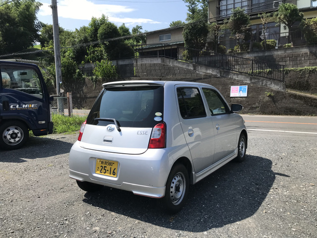 中古車 ダイハツ エッセ カスタム 4WD ☆走行距離28,000km☆室内キレイ☆ の中古車詳細 (28,000km, シルバー, 東京都, 25万円)  | 中古車情報・中古車検索なら【車選びドットコム（車選び.com）】