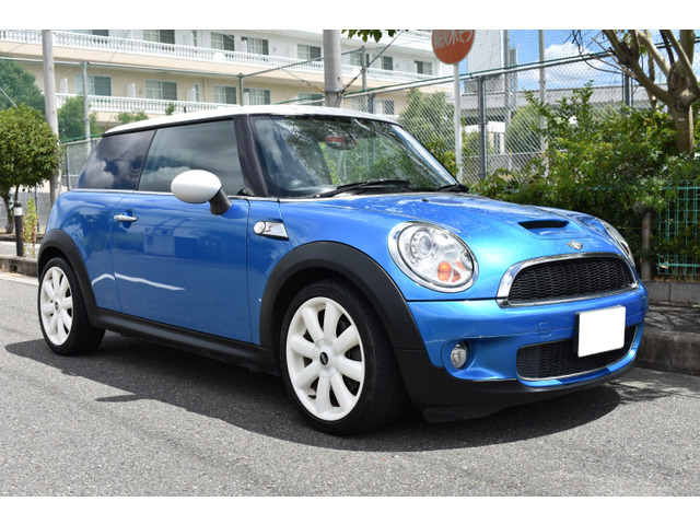 中古車 BMW MINI ミニ クーパー S 6MTブラックレザーシート の中古車詳細 (82,400km, ブルー, 大阪府, 58万円) |  中古車情報・中古車検索なら【車選びドットコム（車選び.com）】