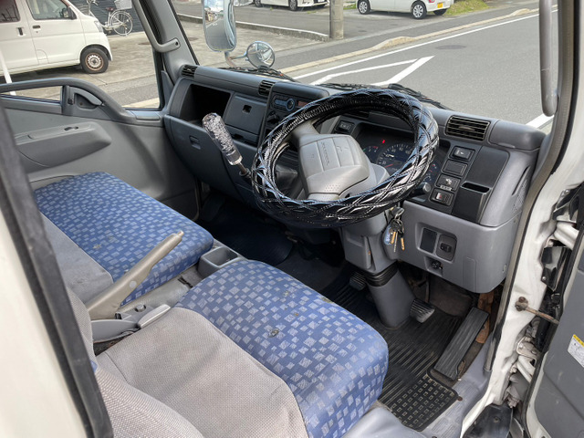 中古車 三菱ふそう キャンター 塗装修理済Bカメラ 格納ミラー PG付 の中古車詳細 (409,195km, ホワイト, 静岡県, 118万円) |  中古車情報・中古車検索なら【車選びドットコム（車選び.com）】