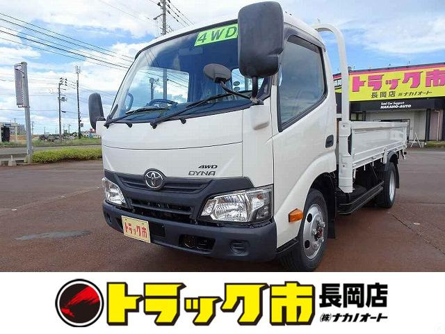 中古車 トヨタ ダイナ 4.0 セミロング フルジャストロー ディーゼル