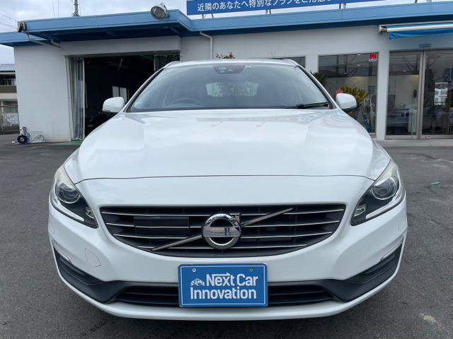 ボルボ V60 T4 本革シート 純正ナビ 衝突軽減ブレーキ の中古車詳細