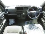ハイゼットカーゴ デラックス 4WD 未使用車、CVT、CD、スマートアシスト