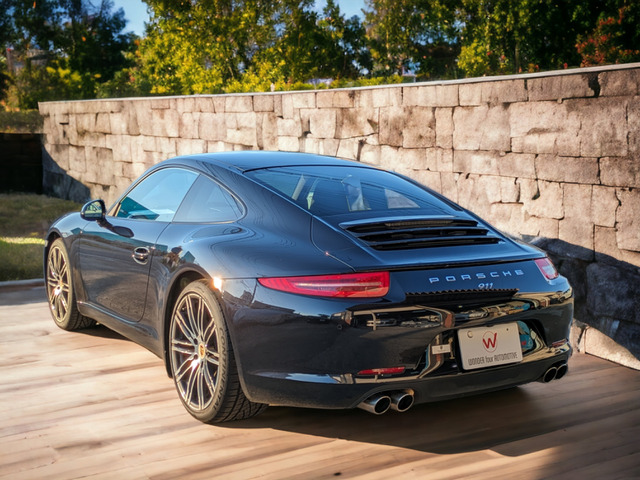 中古車 ポルシェ 911 カレラ ブラックエディション PDK 希少なブラック