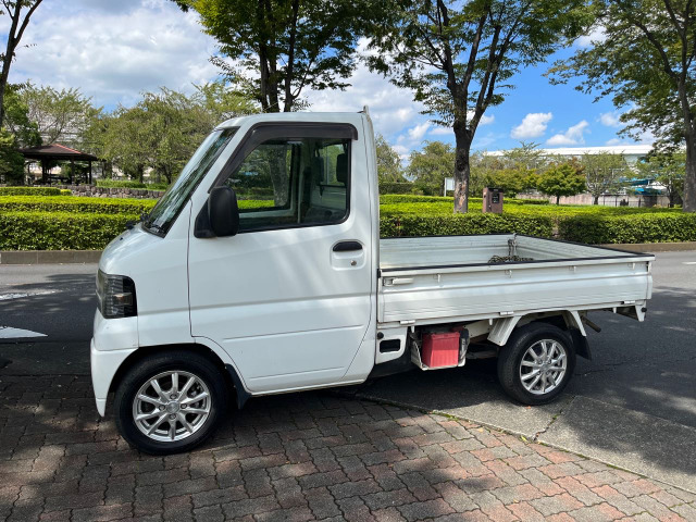 中古車 日産 クリッパートラック DX 三方開 5速MT エアコン PS の中古車詳細 (69,000km, ホワイト, 埼玉県, 30万円) |  中古車情報・中古車検索なら【車選びドットコム（車選び.com）】