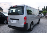 NV350キャラバンワゴン 2.5 DX ロング 低床 10人乗り Rクーラーヒーター