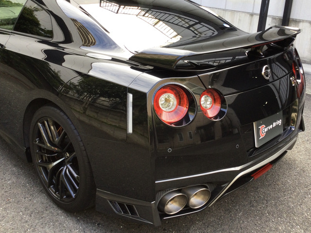 中古車 日産 GT-R 3.8 ブラックエディション 4WD 可変バルブ付