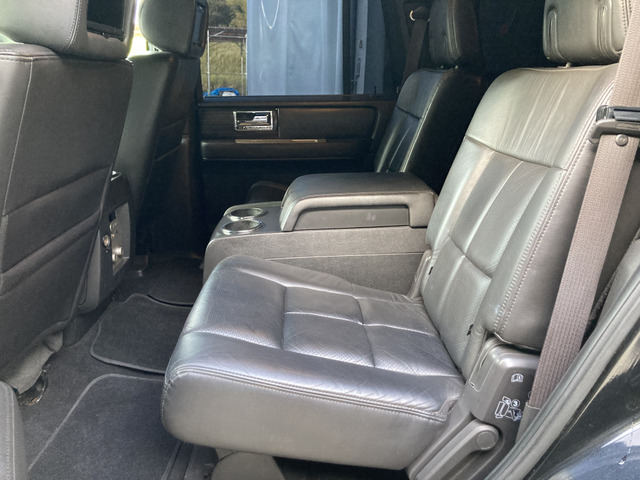 中古車 リンカーン ナビゲーター リミテッドエディション 4WD 26inch 