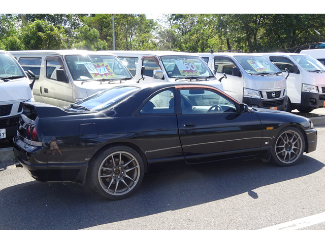 中古車 日産 スカイラインクーペ 2.5 GTS25t タイプM ENGINE-RB25