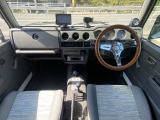 ジムニー ランドベンチャー 4WD リフトアップ サイドシルハーフカット