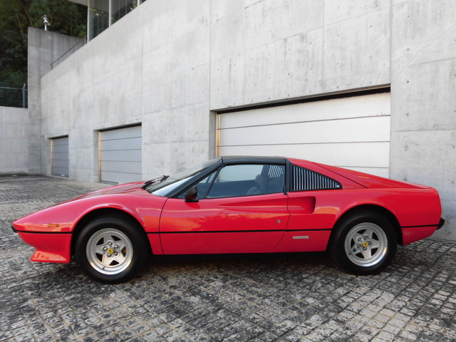 フェラーリ 308 GTS クワトロバルボーレ 稀少EU新並クラシケ取得可フル