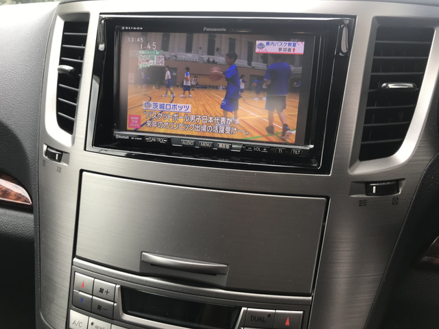 パナソニック CN-HW890D HDDナビ 地図付き 2011年モデル フォルクスワーゲン 純正HDDナビ 型式 CN-HW890DWA Panasonic