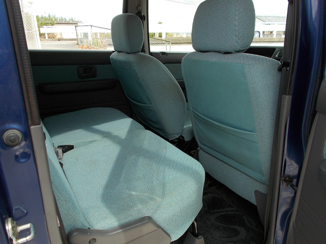 ケンメリ 純正シート 4ドア用 運転席 - 2