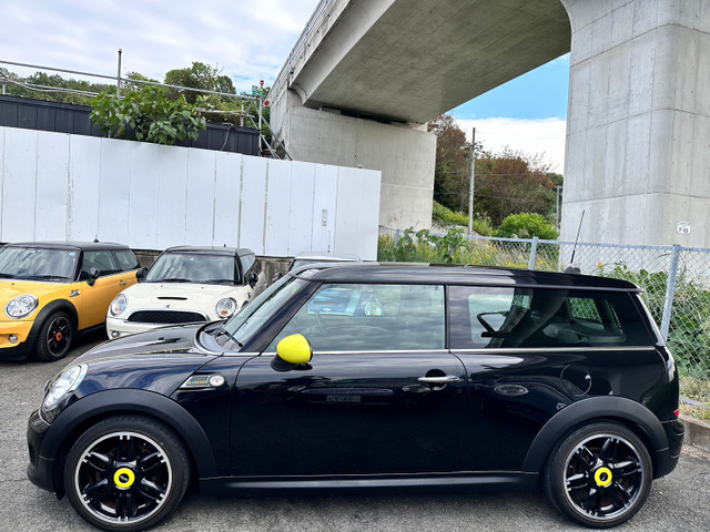 中古車 BMW MINI ミニクラブマン クーパー 後期型 車検整備付き 正規ディーラー車 の中古車詳細 (95,050km, クロ, 大阪府,  68万円) | 中古車情報・中古車検索なら【車選びドットコム（車選び.com）】