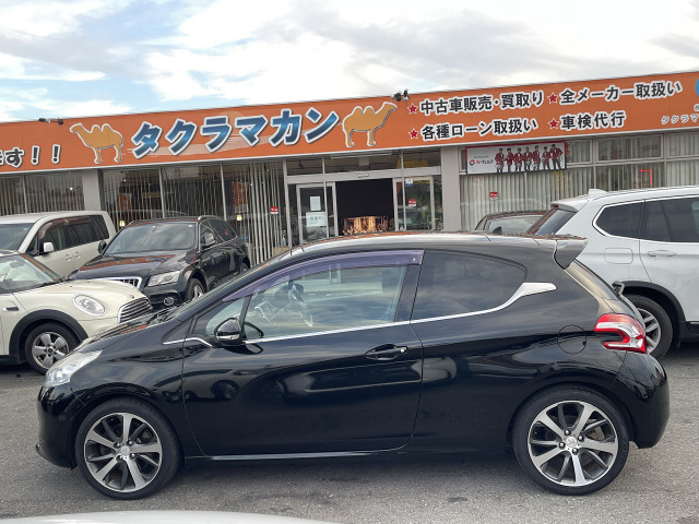 中古車 プジョー 208 GT 6速MT ガラスルーフ ETC の中古車詳細 (70,200km, ブラック, 埼玉県, 63.5万円) |  中古車情報・中古車検索なら【車選びドットコム（車選び.com）】