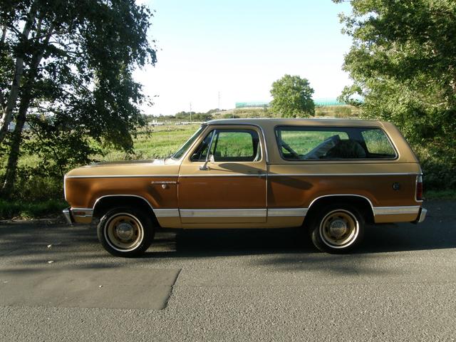 ダッジ ラム チャージャー 1977 ラムチャージャー 360 MSD