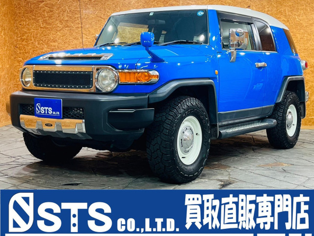 中古車 トヨタ FJクルーザー 4.0 カラーパッケージ 4WD JAOSバンパ