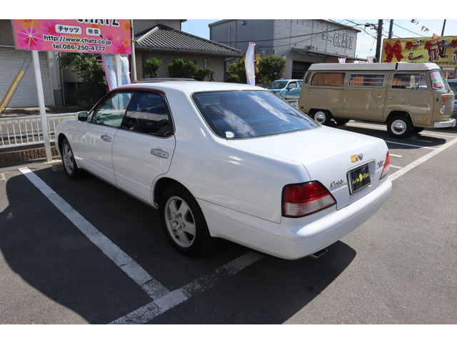 中古車 日産 セドリック 3.0 グランツーリスモ アルティマ VQ30DET