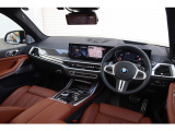 X7 M60i xドライブ 4WD 530ps/新車保証/OP多数