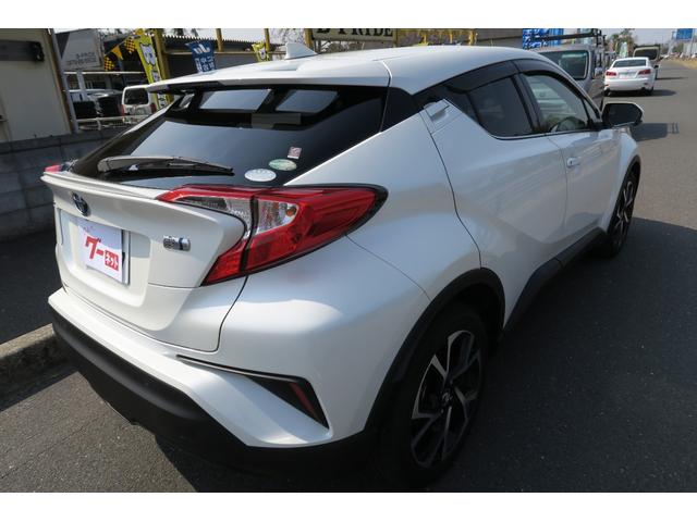 中古車 トヨタ C-HR ハイブリッド 1.8 G 車検令和6年6月 修復歴無し