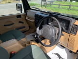 ラングラー サハラ ハードトップ 4WD 外CDデッキ ミッキートンプソン16AW
