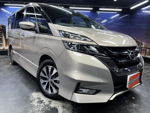 中古車 日産 セレナ 2.0 ハイウェイスター プロパイロット