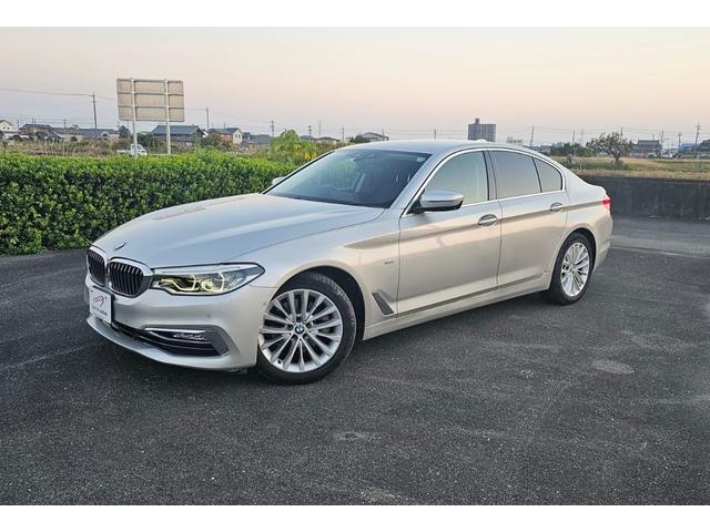 中古車 BMW 523d 523d ラグジュアリー レーダークルーズコントロール