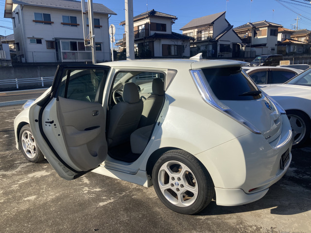 中古車 日産 リーフ G ETC の中古車詳細 (145,400km, ホワイト, 栃木県, 35万円) | 中古車情報・中古 車検索なら【車選びドットコム（車選び.com）】