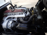 エンジン型式:N04C 排気量:4.00L 軽油(ディーゼル) 排ガス適合 ターボ有 DPD(排ガス浄化装置)