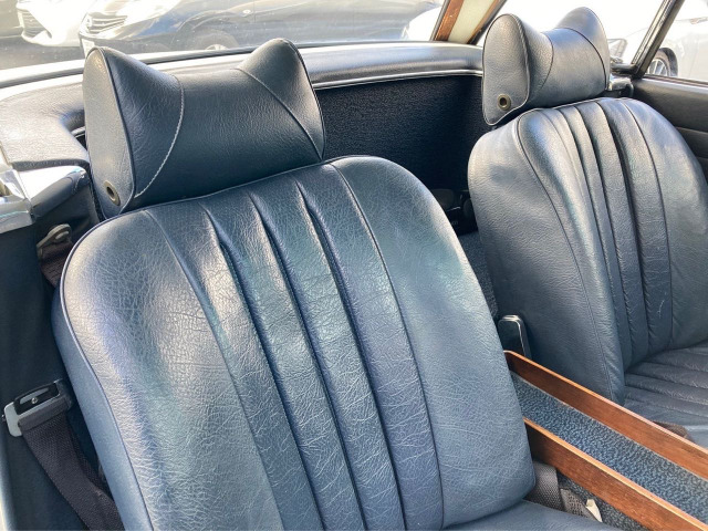 中古車 メルセデス・ベンツ SLクラス 280SL 希少車 の中古車詳細 