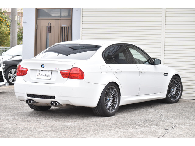 中古車 BMW M3セダン M DCT ドライブロジック 純正ナビ・Bカメラ・禁煙