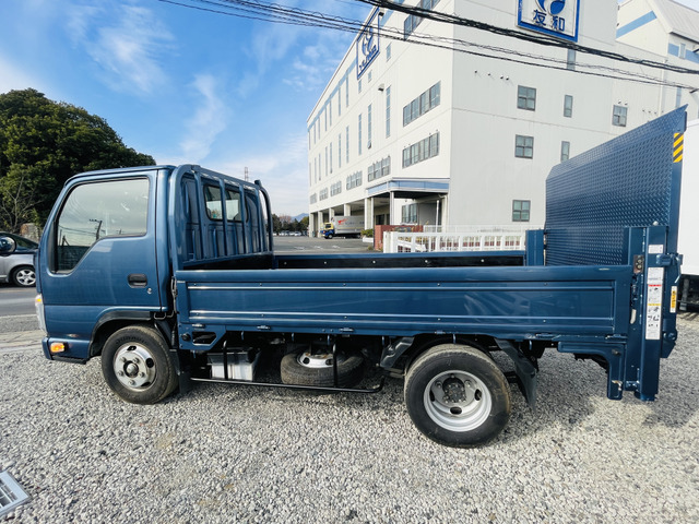 中古車 いすゞ エルフ マツダ タイタンパワーゲート付 の中古車詳細 (65,200km, ダークブルー, 神奈川県, 300万円) |  中古車情報・中古車検索なら【車選びドットコム（車選び.com）】