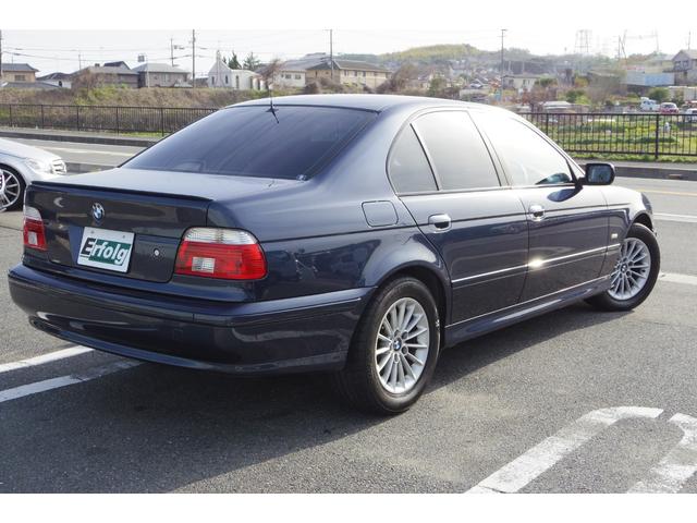 中古車 BMW 5シリーズセダン 525i 黒レザーシート ETC 16AW HID の中古車詳細 (39,000km, ブルー, 京都府,  85.3万円) | 中古車情報・中古車検索なら【車選びドットコム（車選び.com）】