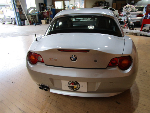 中古車 BMW Z4 ロードスター 2.5i ハードトップ 社外イカリングヘッド の中古車詳細 (73,233km, チタンシルバーM, 愛知県,  79万円) | 中古車情報・中古車検索なら【車選びドットコム（車選び.com）】