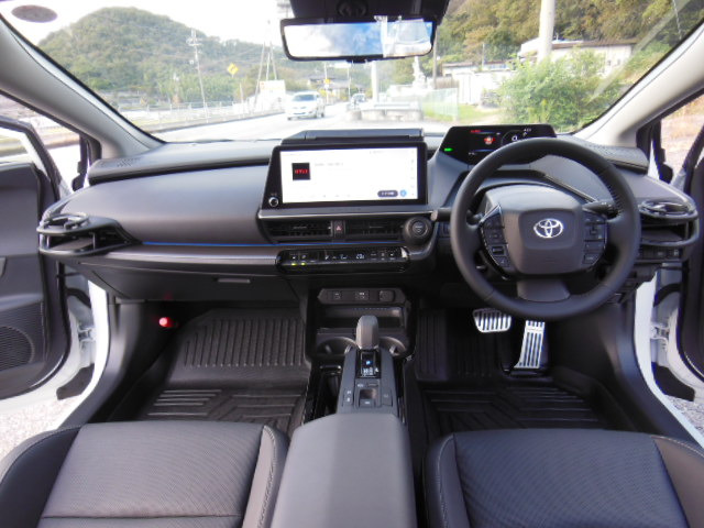 トヨタ プリウス 2.0 Z の中古車詳細 (新車, パールホワイト, 兵庫県
