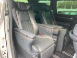 輸入車を中心に揃えています。お気軽にお問合せください。【0078-6015-15406】