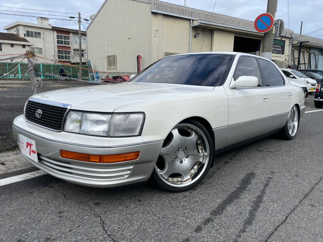セルシオ 4.0 C仕様 革シート 19インチ サスコン