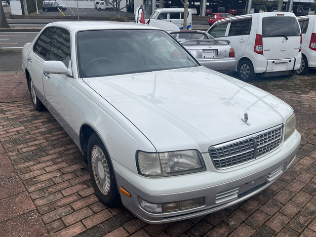 中古車 日産 セドリック 2.8 ブロアム ディーゼル カーナビ