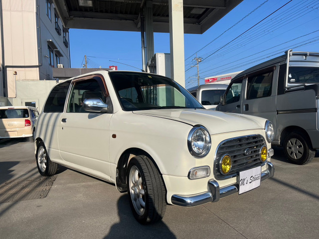 中古車 ダイハツ ミラジーノ ミニライトスペシャル AW フォグランプ 2WD 4AT の中古車詳細 (110