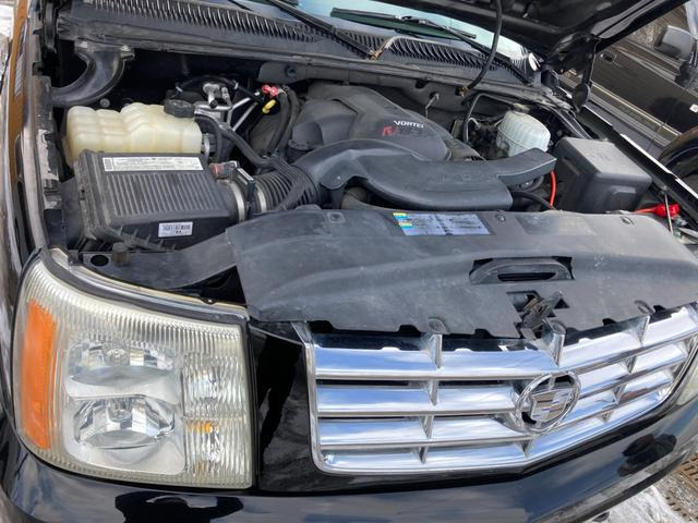 中古車 キャデラック エスカレード 6.0 ESV 4WD プラチナム 1ナンバー 