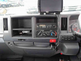 AC PS PW SRS ABS キーレス 左電格ミラー Aftermarketポータブルナビ/ワンセグTV AM/FM ETC 排気ブレーキ 坂道発進補助装置 アイドリングストップ フォグランプ トラクションコントロール